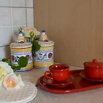 L'uddastru *