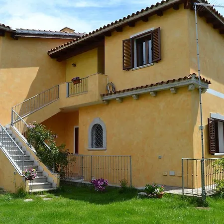 아파트 L'uddastru *