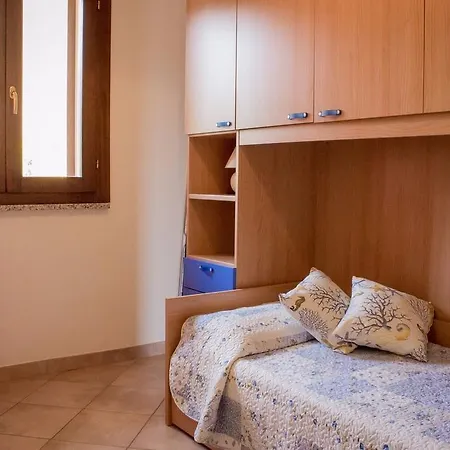 L'uddastru Апартаменты